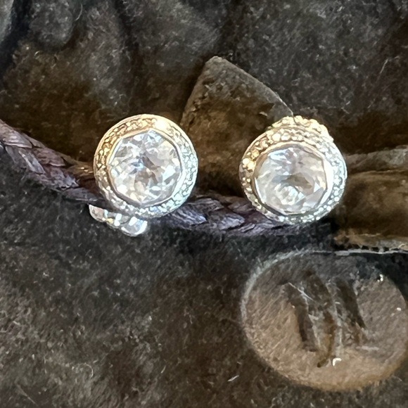 John Hardy Topaz & Diamond Batu Sari Stud Earrings - Picture 9 of 14